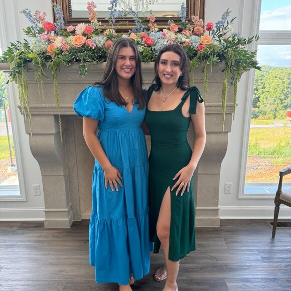 Meet your Posher, Ava! - Picture 3 of 4